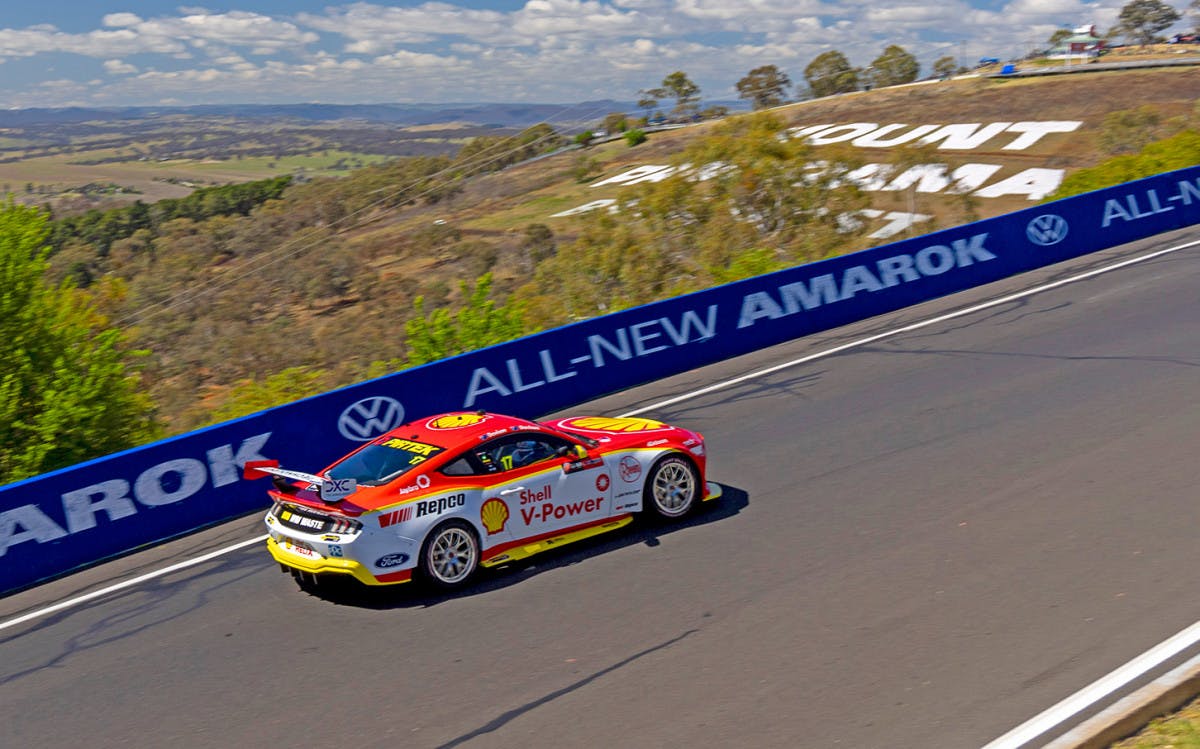 Co-driver colours part of new LED display info for Bathurst