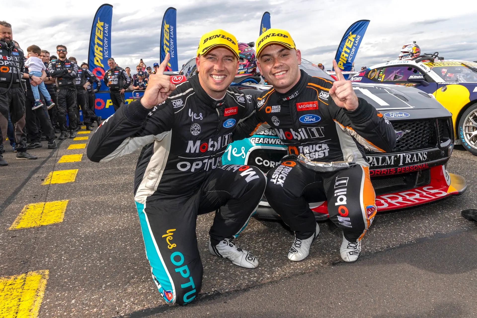 025-Mostert-EV12-25-MH7 9756