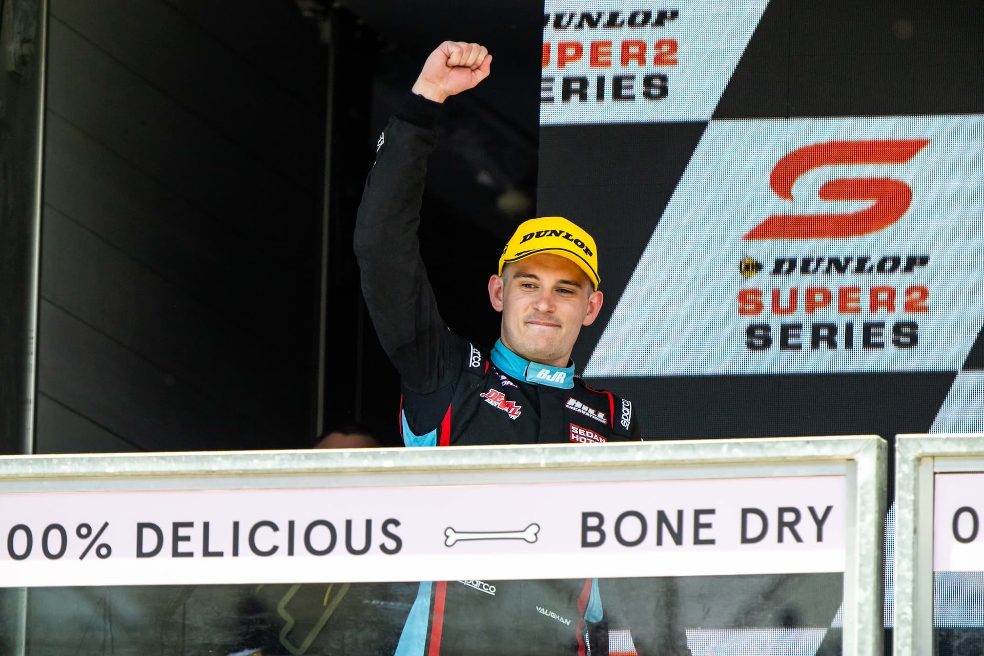 Podium-EV-13-25-JM2 9886