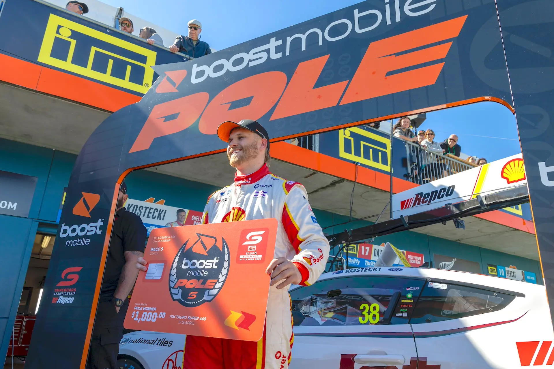 038-Kostecki-EV03-25-MH6 6446