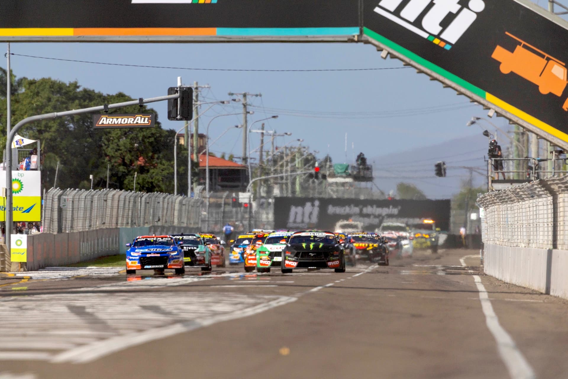 Race-14-EV06-24-MH2 0795