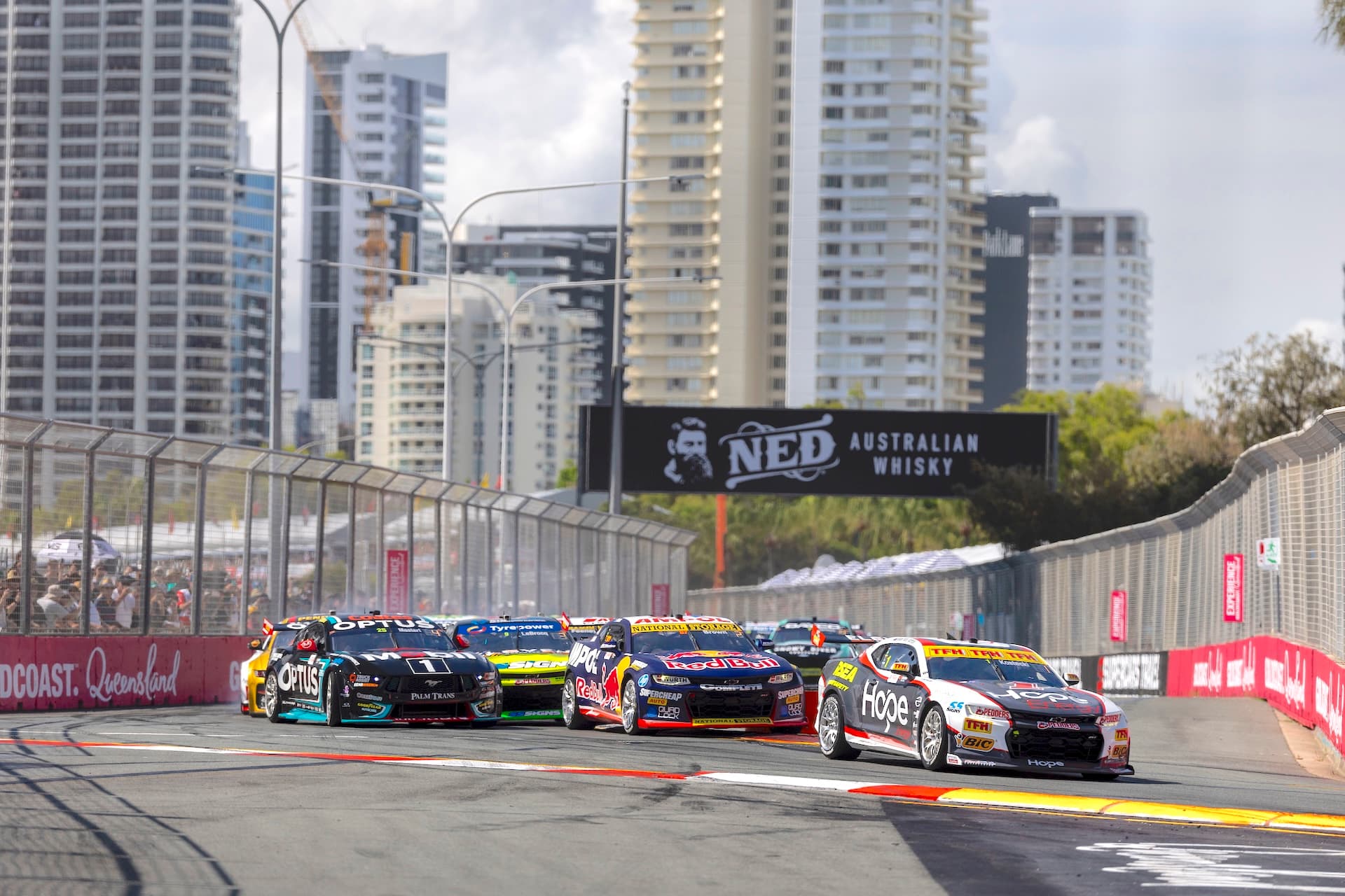 Race-22-EV11-24-MH4 0095 (1)