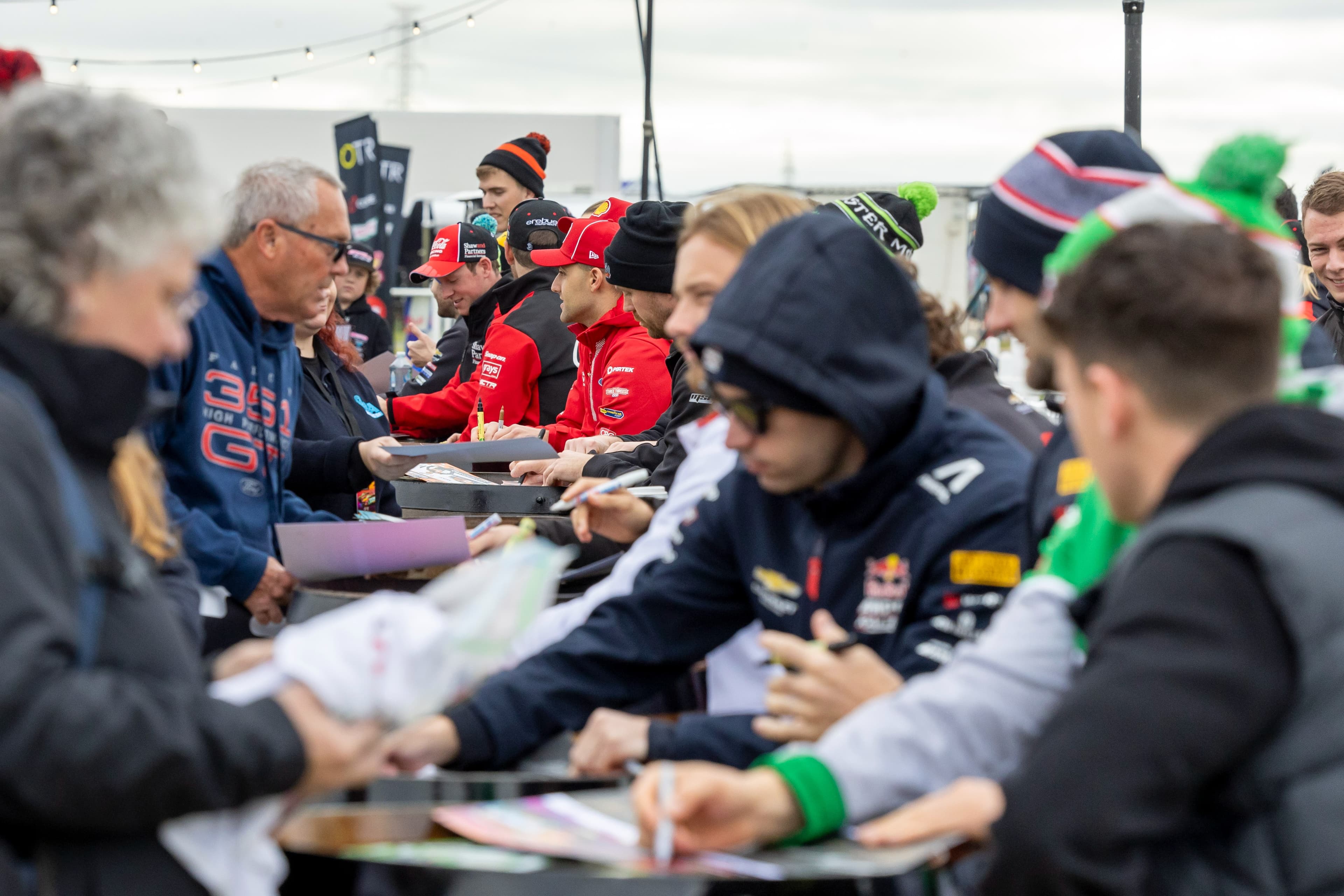 The Bend Signing Session