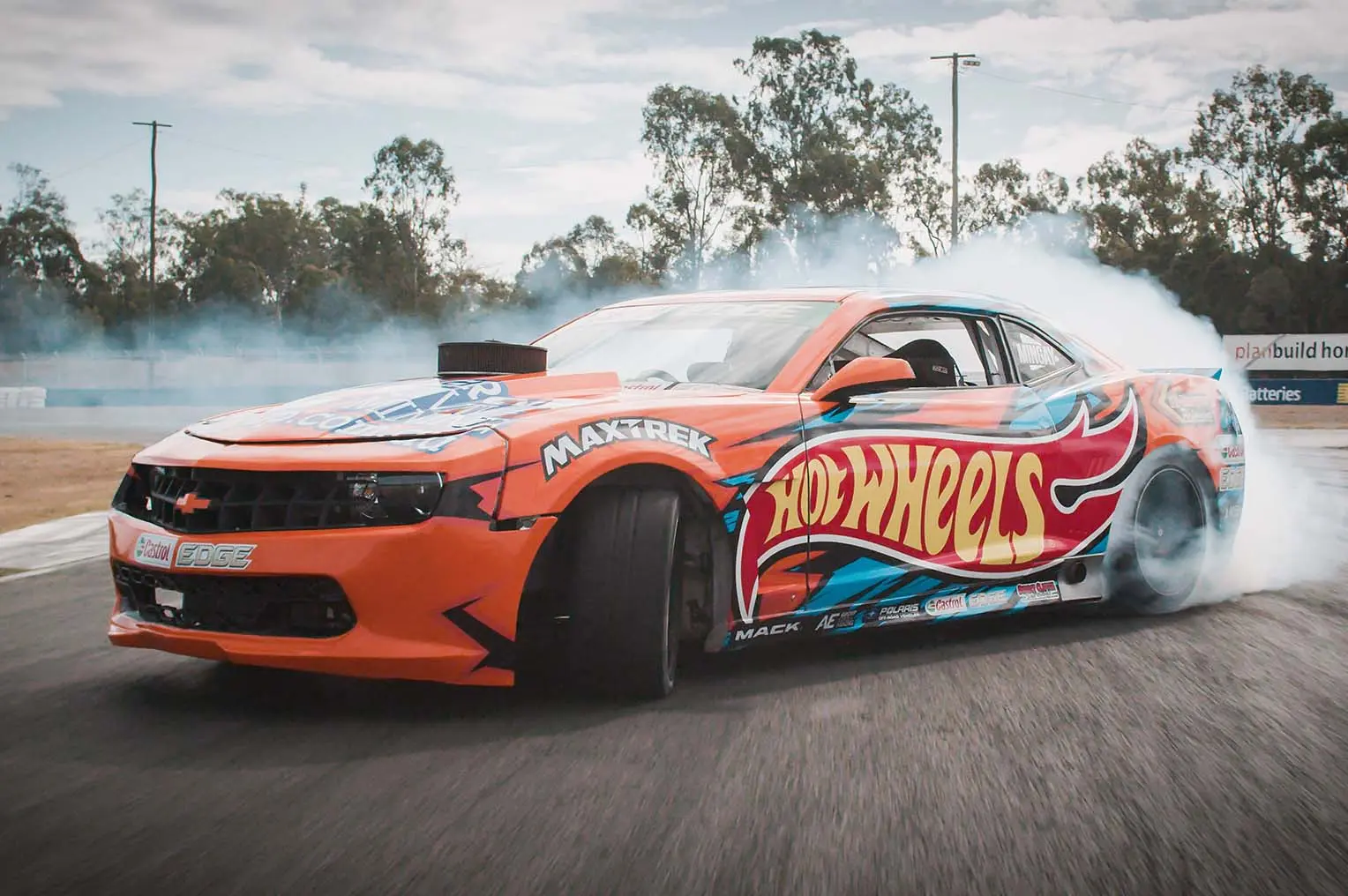 SC24-B1000-WO-Hot-Wheels-Activation