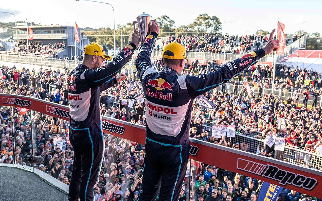 gisbergen tander bathurst 2022