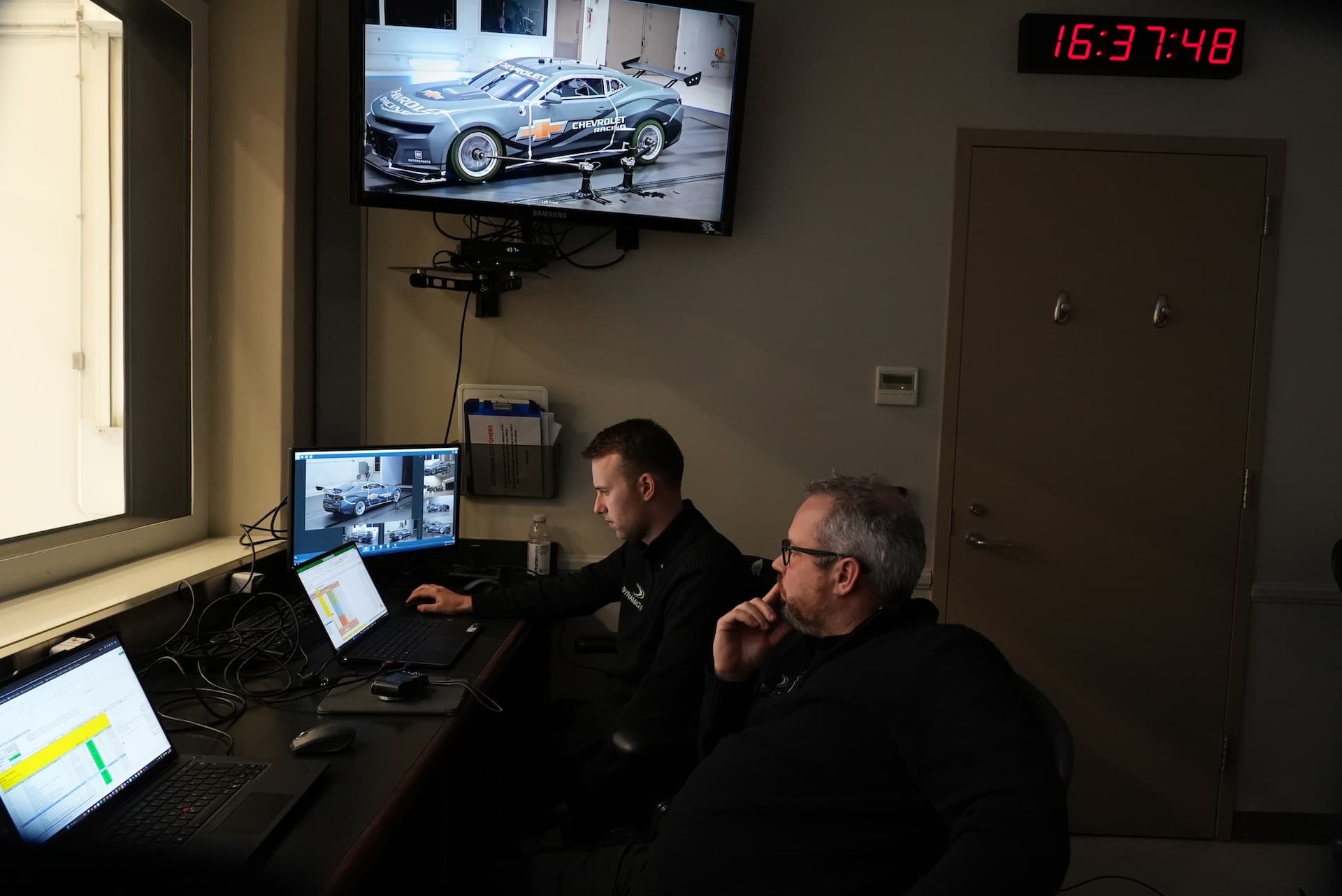 Chev Camaro Windsheer Control Room 2