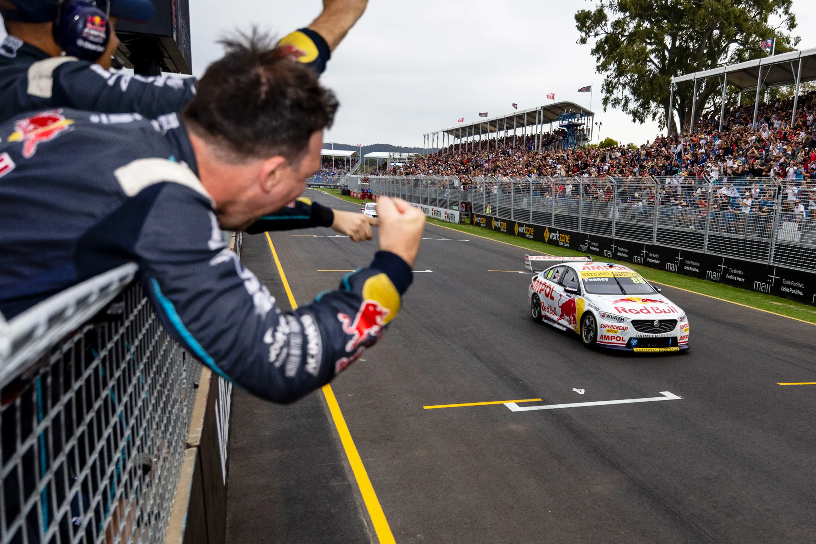 088-Feeney-EV13-22-MH1 2108