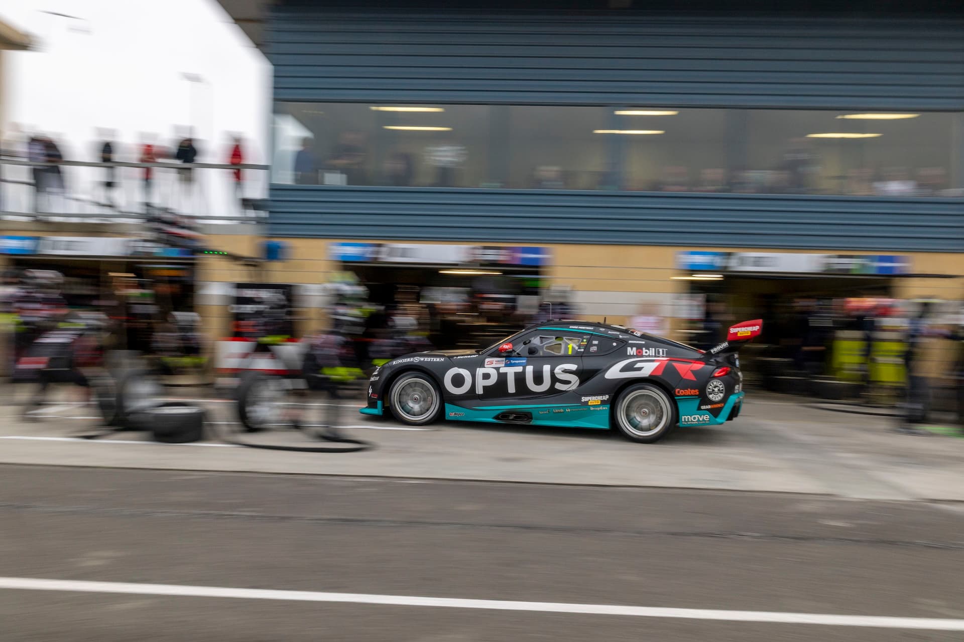001-Mostert-EV05-26-MH6 7638