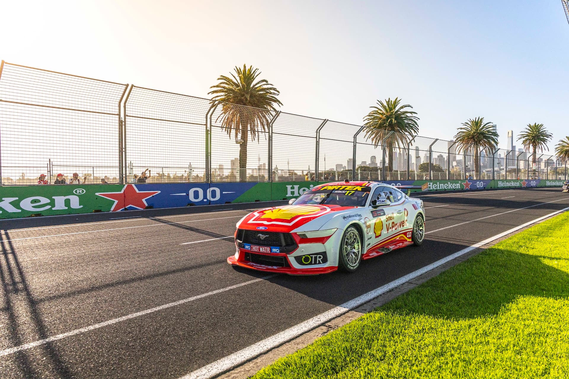 017-Kostecki-EV02-26-MH6 4264