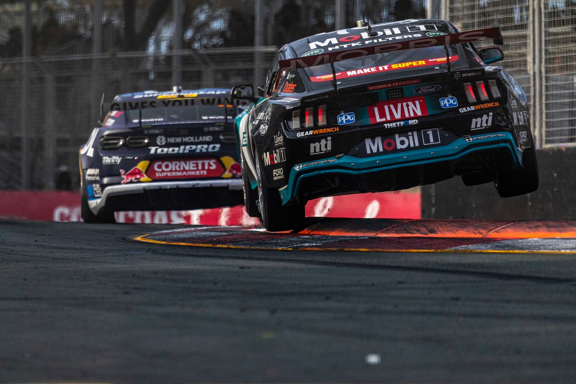 025-Mostert-EV11-25-MH6 2880