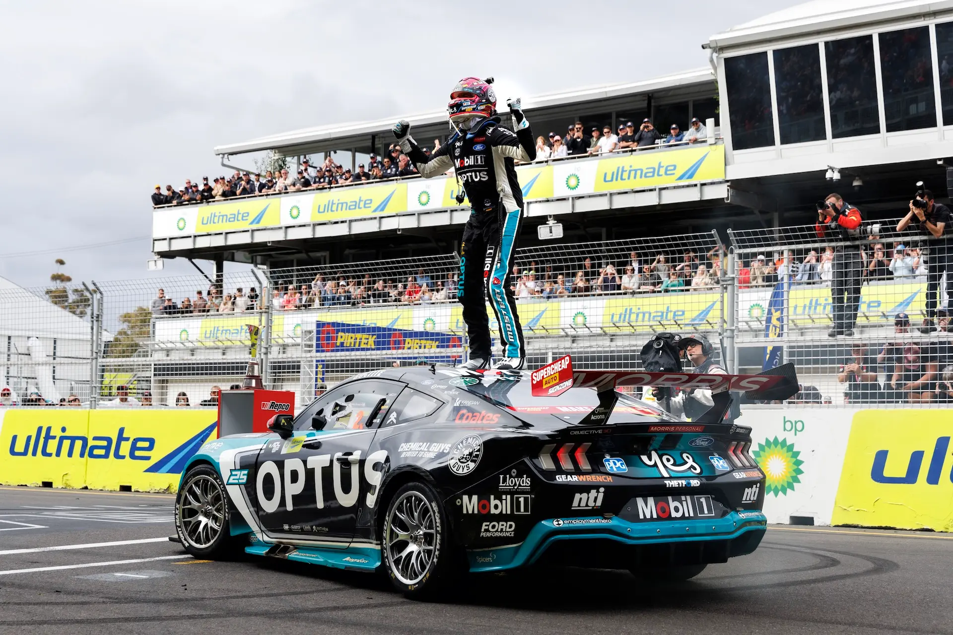 Championship Celebrations-EV13-25-SK3 0919 CR3234