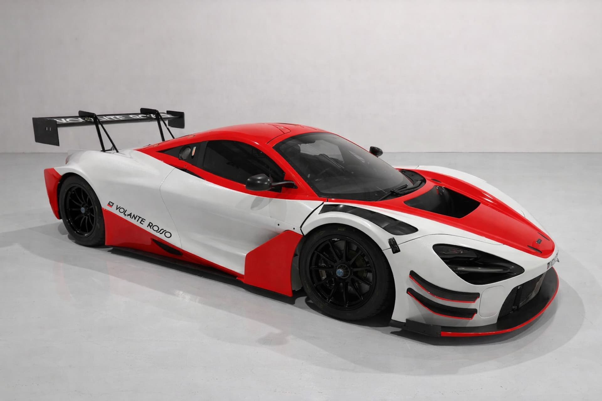 Gray 12 Hour McLaren VR