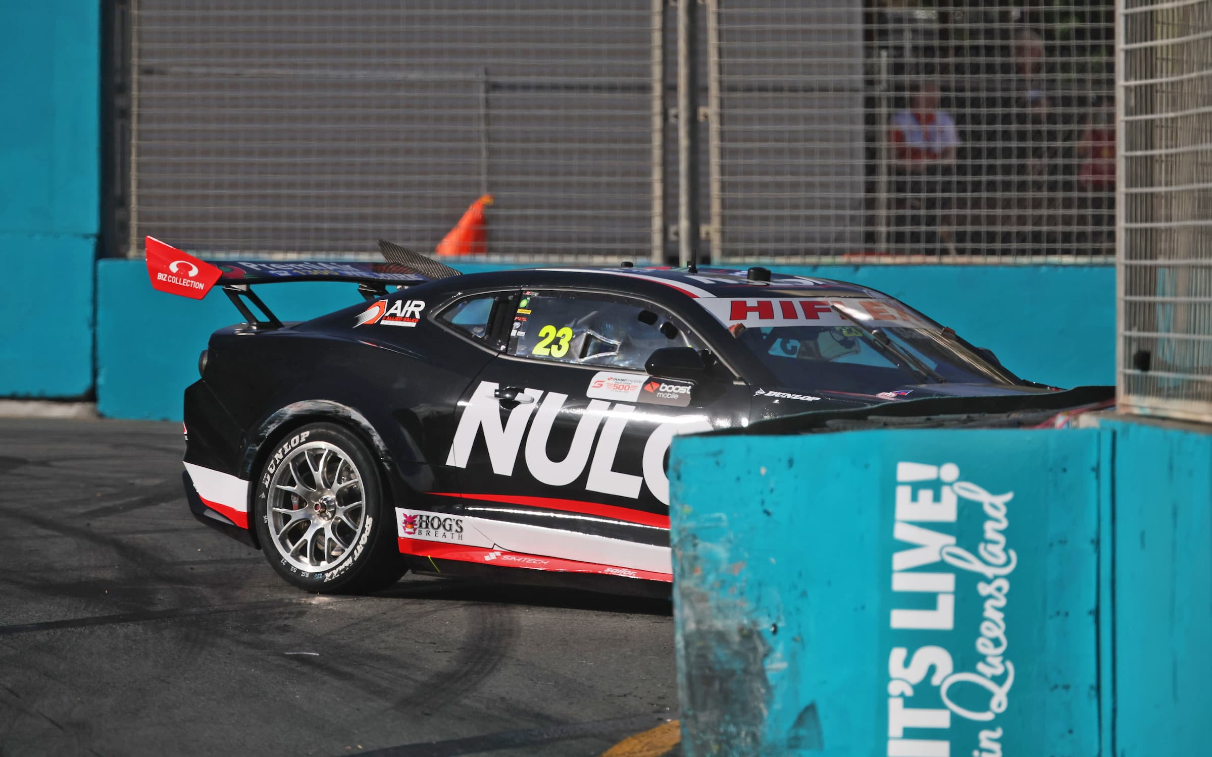 slade gold coast 2023 barriers