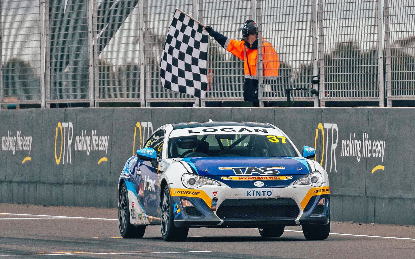 logan bend toyota 86