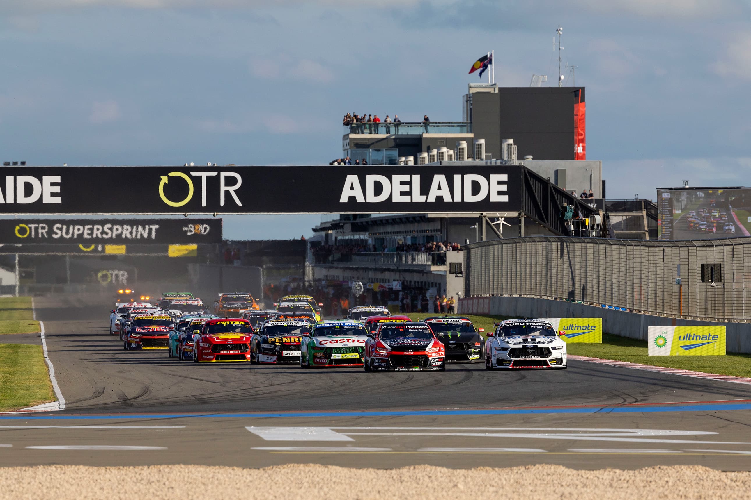 Race-22-EV08-23-MH2 7360