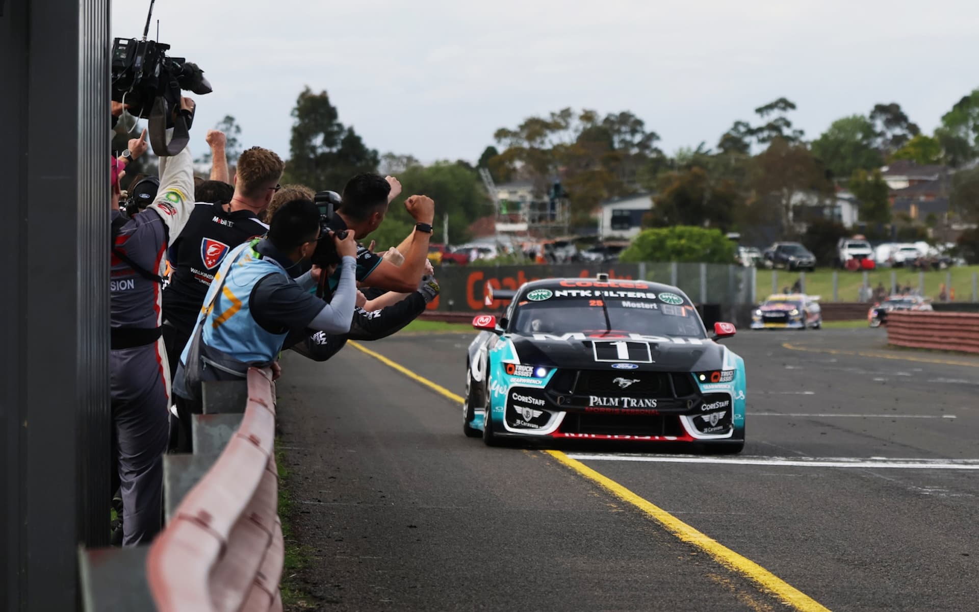 mostert ev12-25 MH6 9859