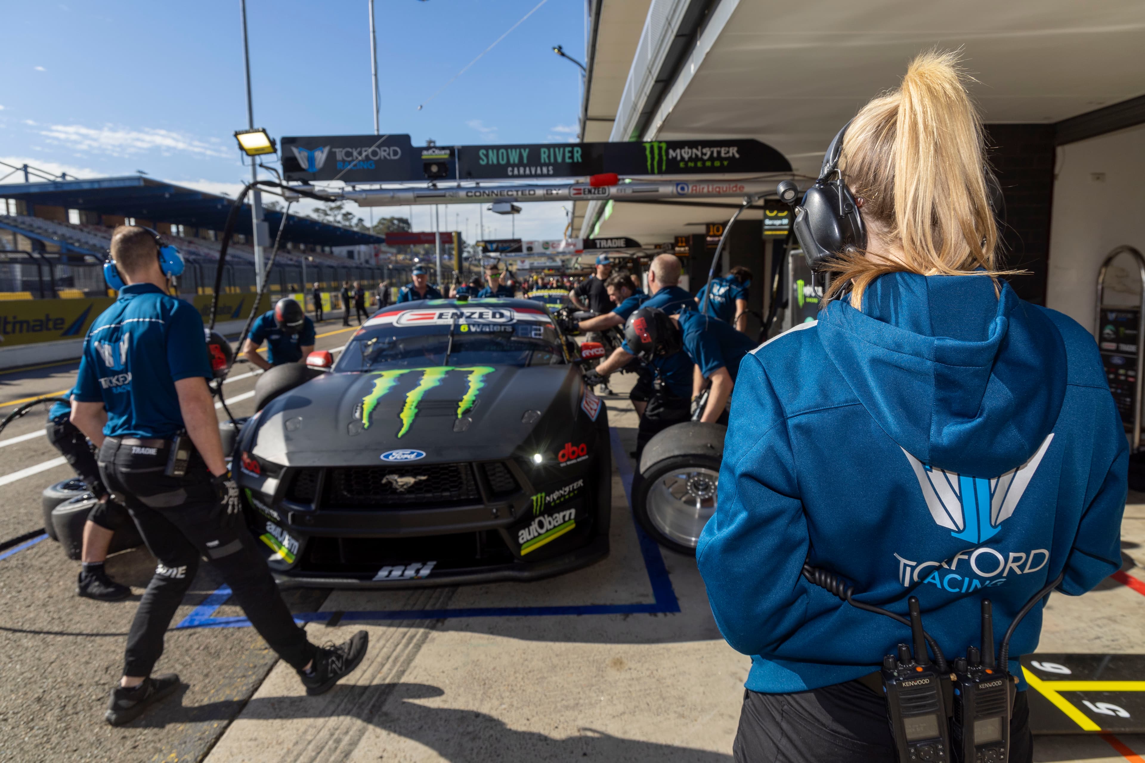 Team Tickford-EV-07-23-MH2 7280