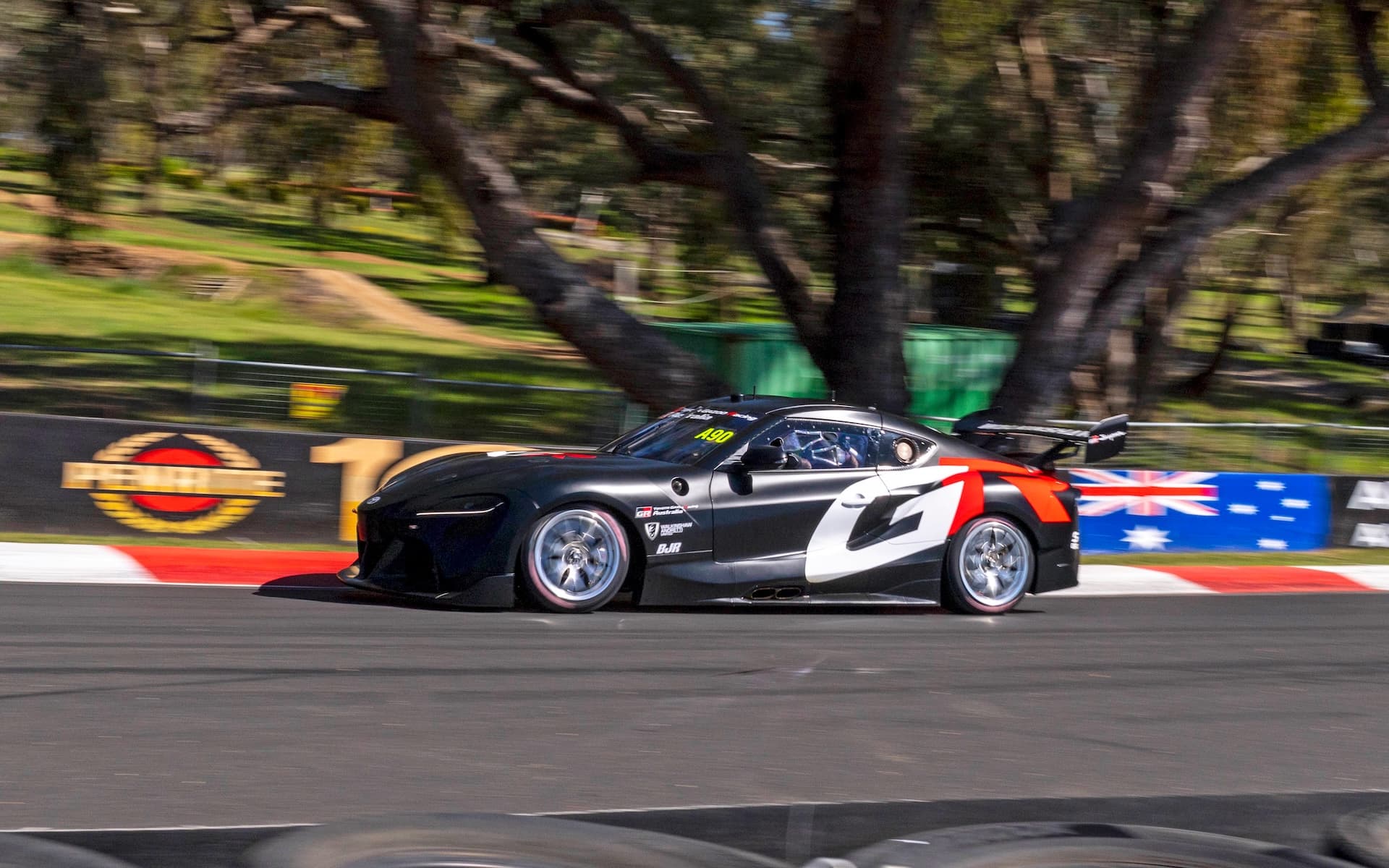 Toyota Supra-EV10-25-MH6 6428