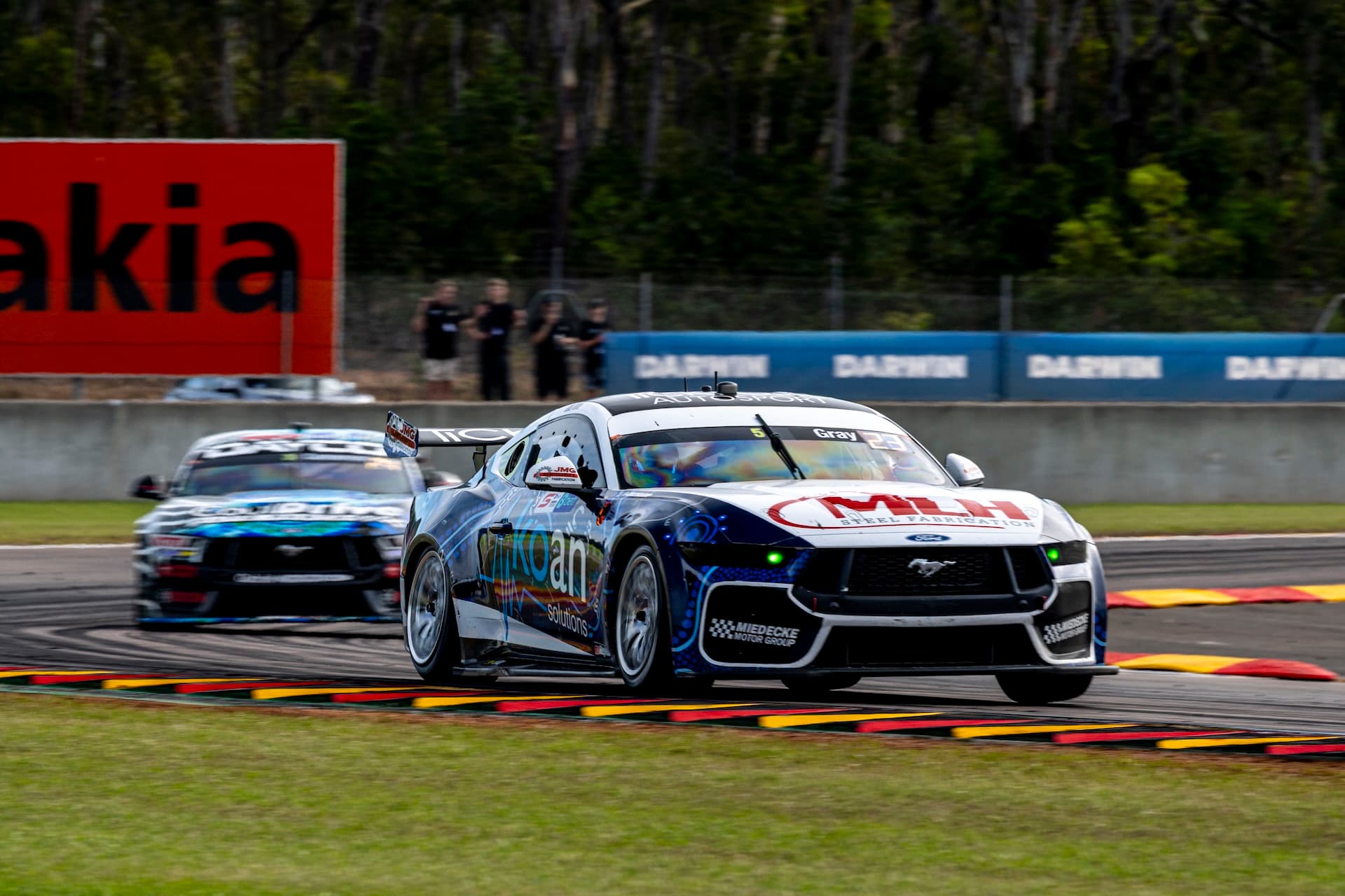 005-Gray-EV06-MH7 1444