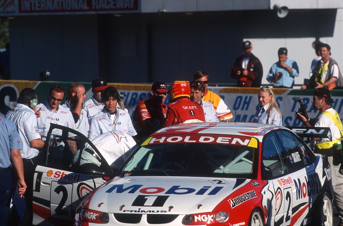 Rivalry like it's 1999: Skaife and Lowndes go to war in Sydney Open Graph Image