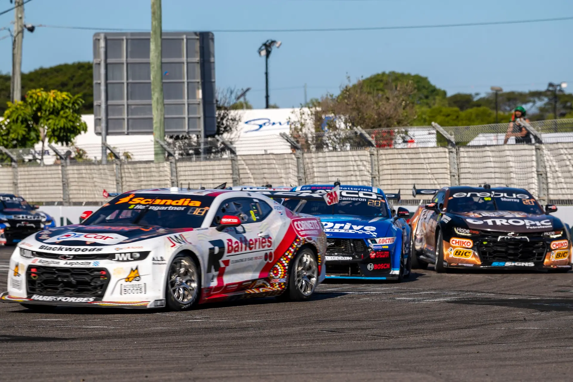 Race-22-EV07-MH6 2850