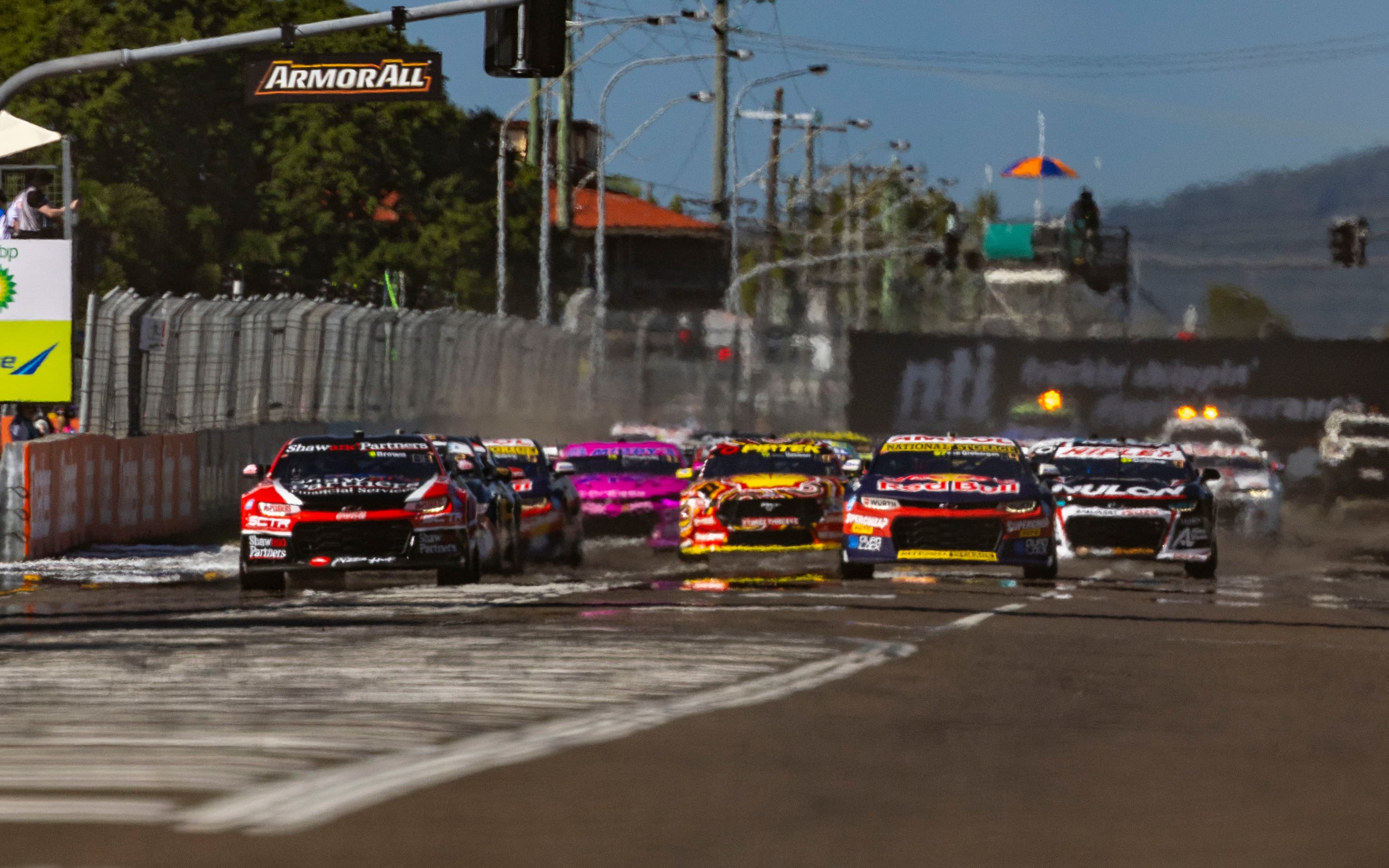 Race-16-EV-06-23-MH2 9859