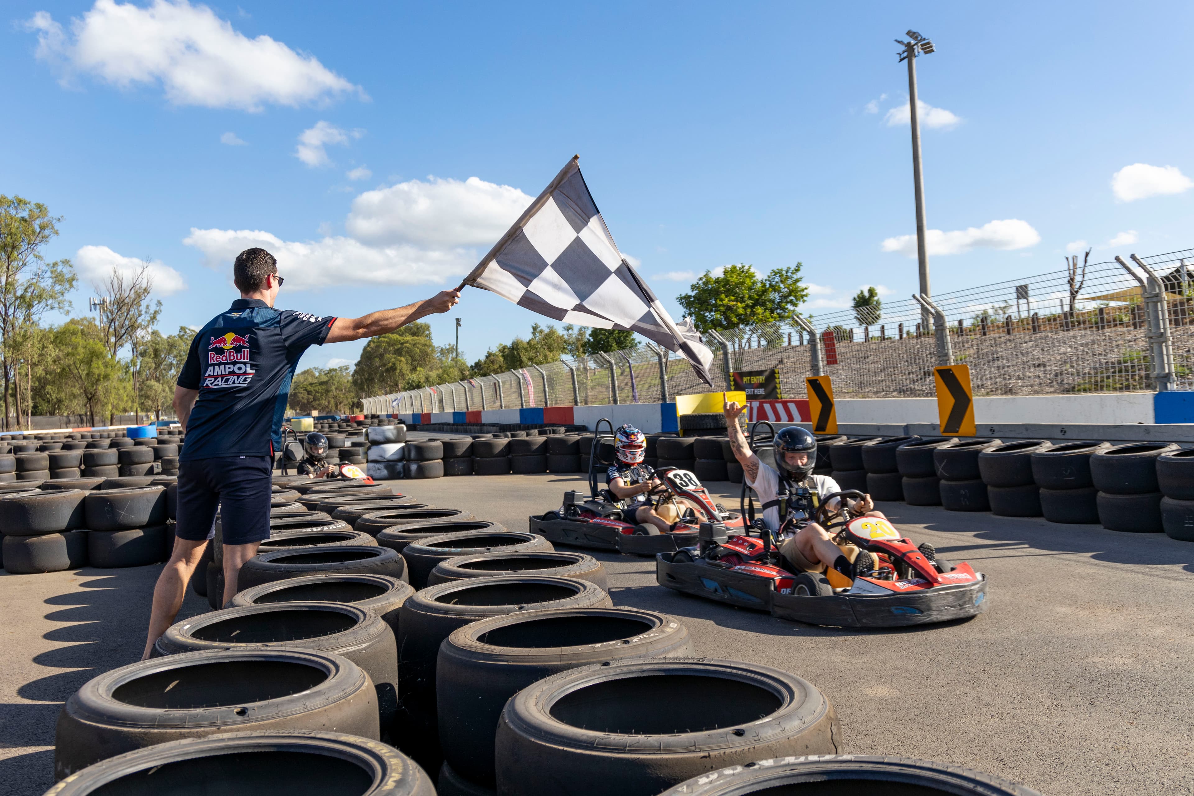 -Supercars-Tyler-Hubbard-KB2 7720