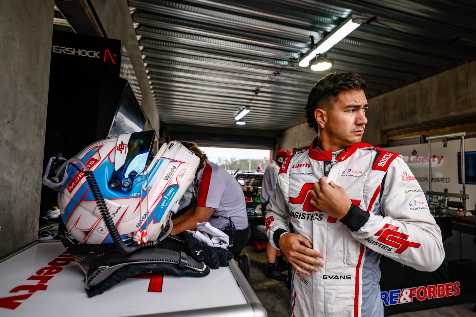 evans 2025 Supercars Rd8 PaceImages 48638- Social