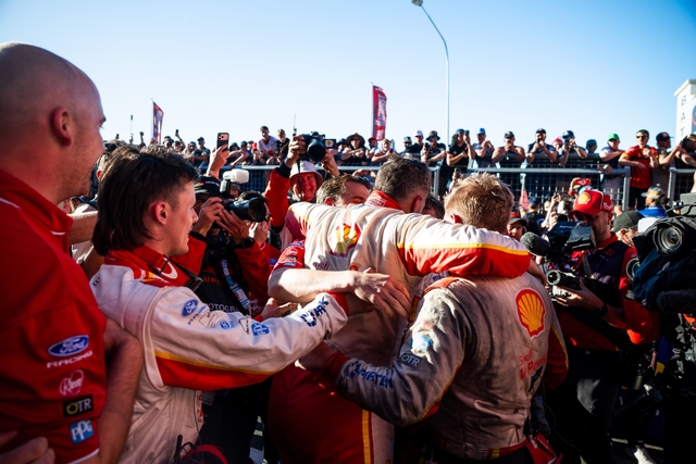 Bathurst Bathurst 'agony and ecstasy' in brotherly embrace | Supercars