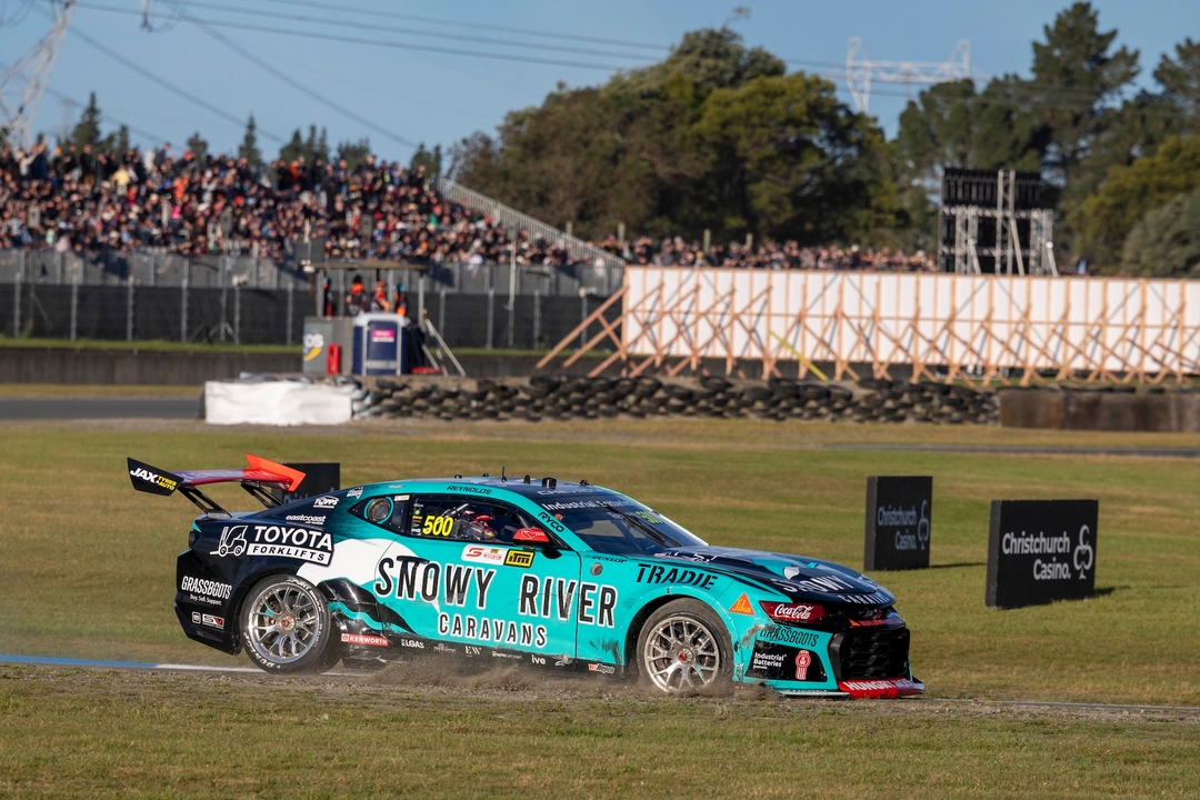 Dnf Racing Reynolds flattened by DNF in 500th Supercars race | Supercars